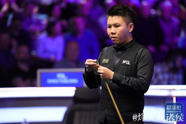 斯诺克武汉公开赛：周跃龙击败泰国选手晋级32强