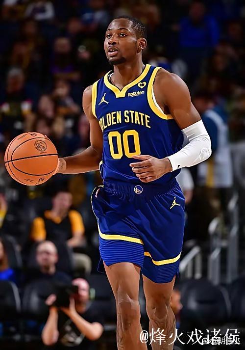 库里下半场低迷仅2分勇士遭国王逆转，绿军加时险胜快船